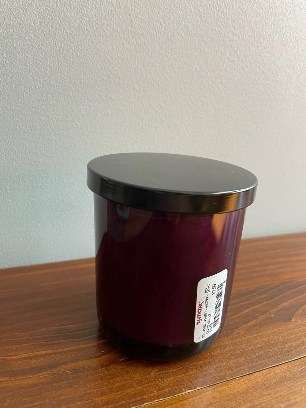New DW Home Lavender Chamomile Scented Candle in Purple and Black 9.7 OZ.